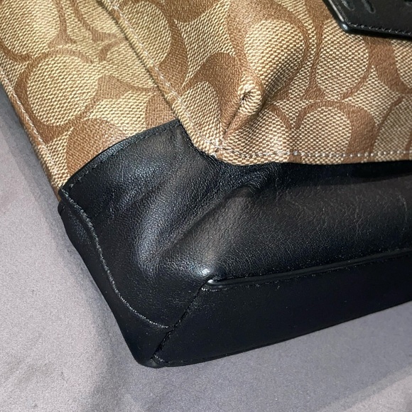 BNWT Coach Ranger Messenger Khaki Monogram - Picture 9 of 16